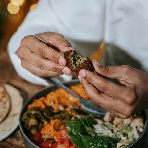 Crispy, fluffy falafels 