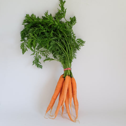 Carrots, Tops On, 1ct, Michell's Farm